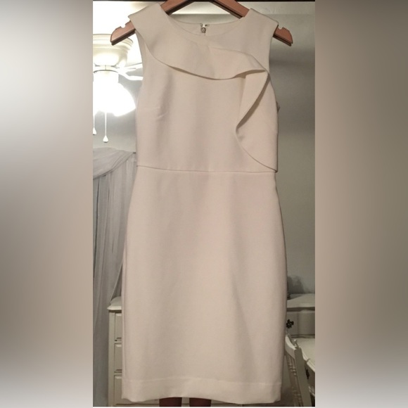 The Limited Lux Collection One Shoulder Dress White - Picture 2 of 8